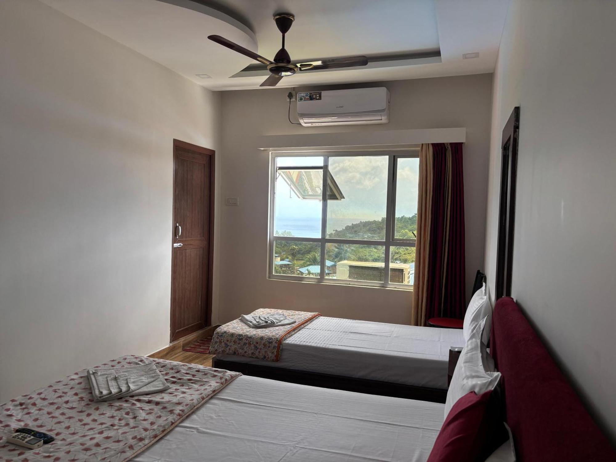 The Tamarind Tree Hotel & Restaurant Shadipur Exteriör bild