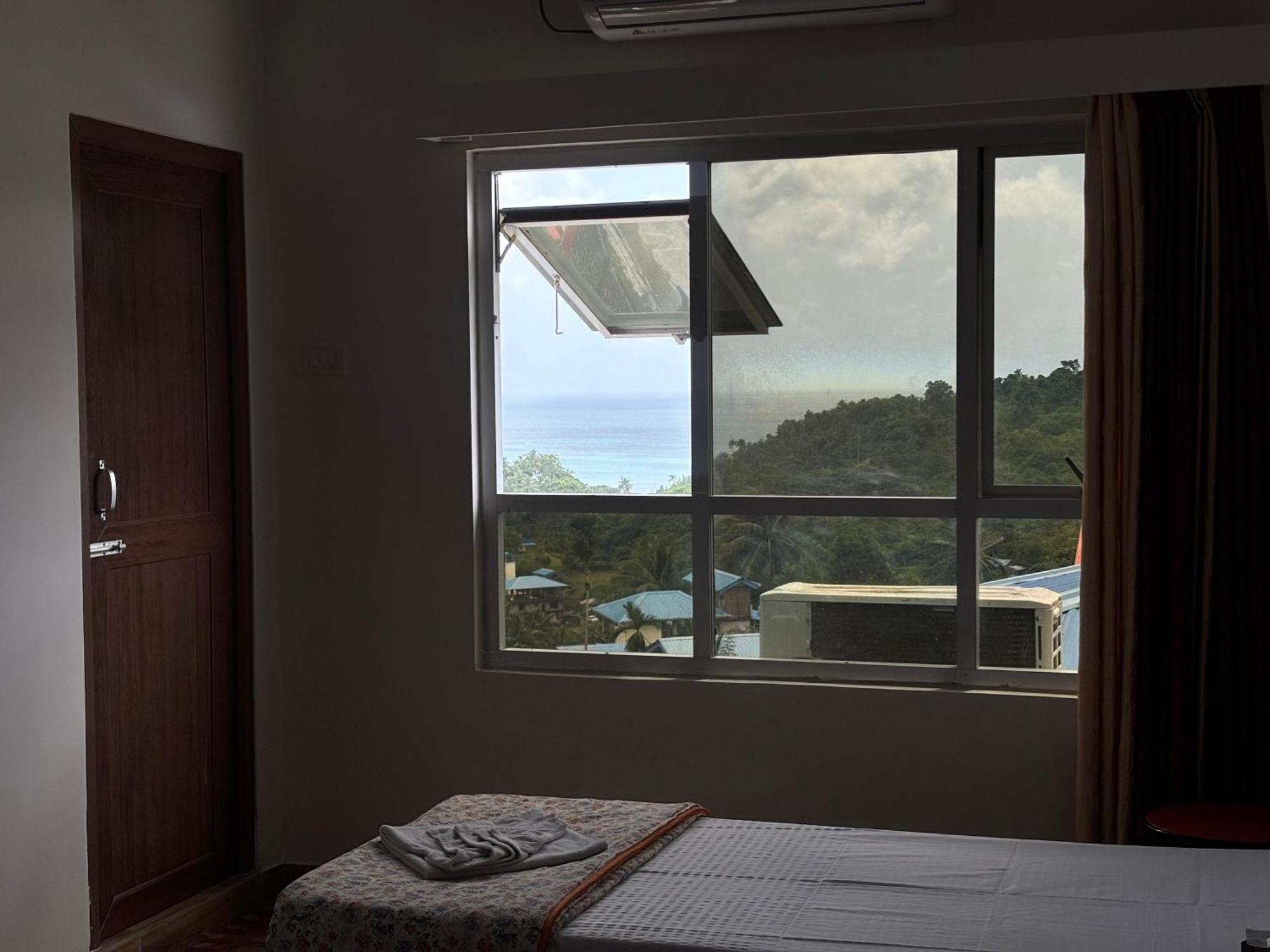 The Tamarind Tree Hotel & Restaurant Shadipur Exteriör bild